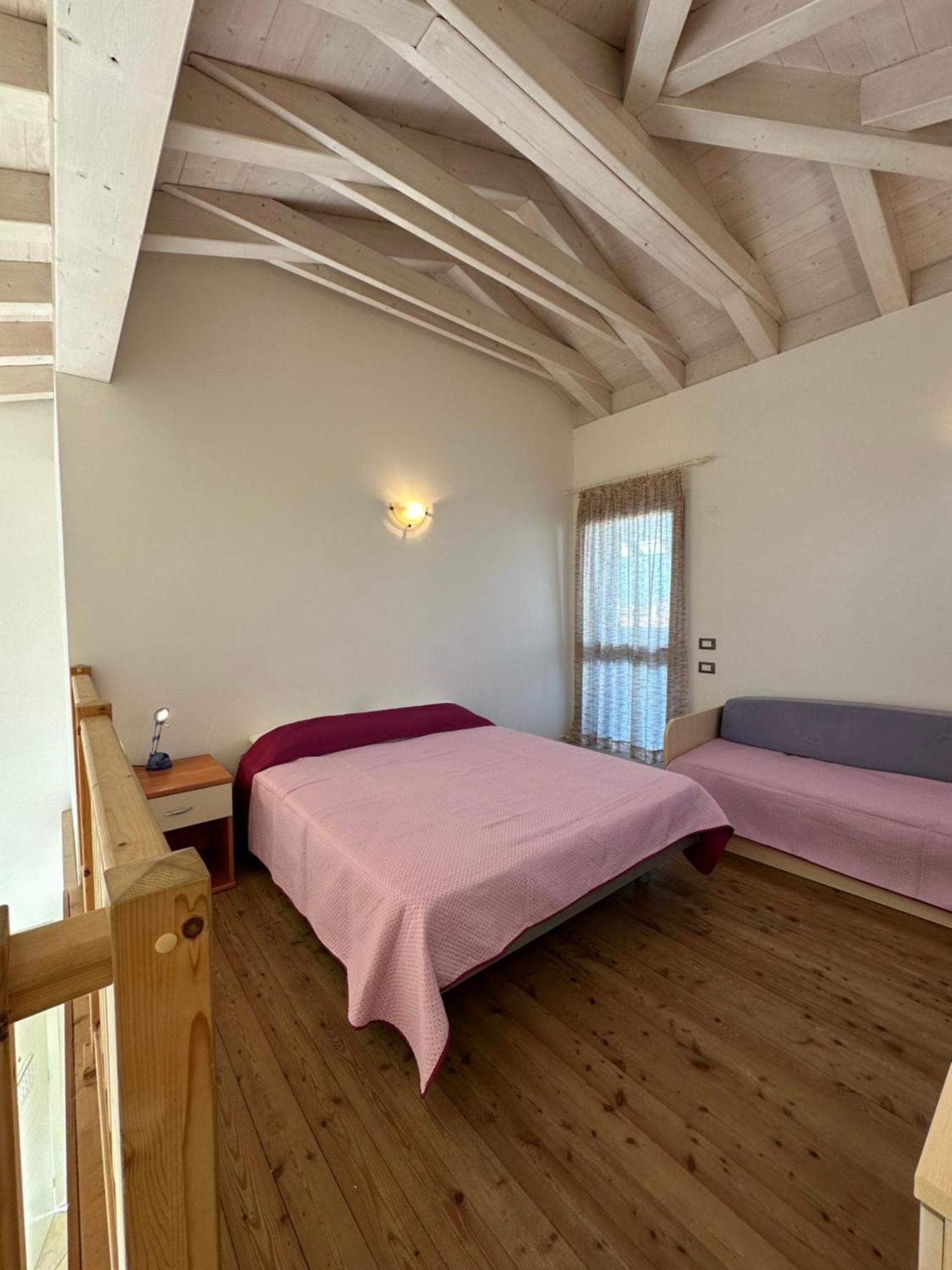 Residence Stefania Attici Su 2 Livelli - Agenzia Cocal Caorle Buitenkant foto