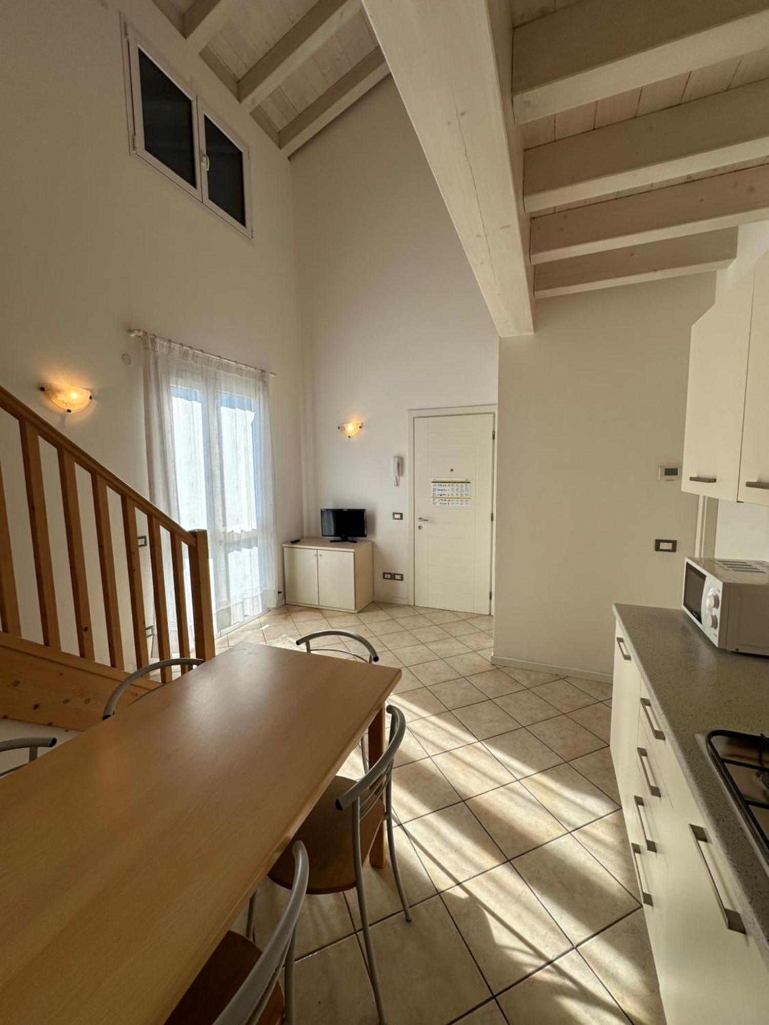 Residence Stefania Attici Su 2 Livelli - Agenzia Cocal Caorle Buitenkant foto